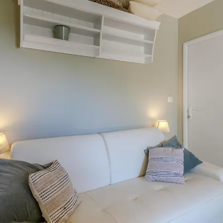 Apartamento In *